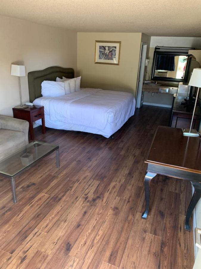 Smokey Point Motor Inn Arlington Buitenkant foto