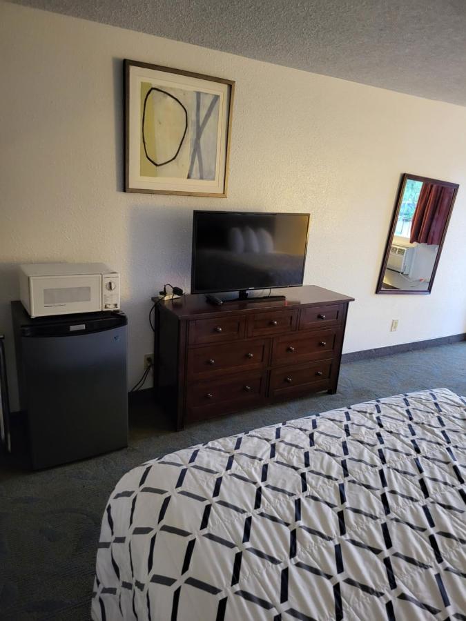 Smokey Point Motor Inn Arlington Buitenkant foto