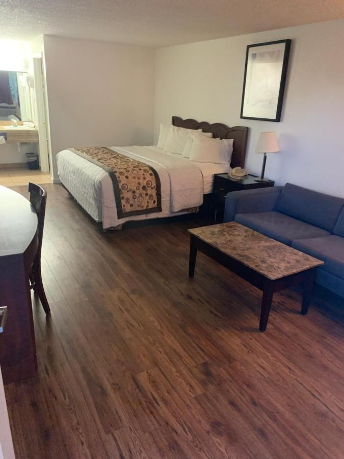 Smokey Point Motor Inn Arlington Buitenkant foto