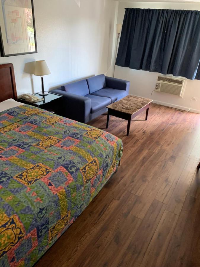 Smokey Point Motor Inn Arlington Buitenkant foto