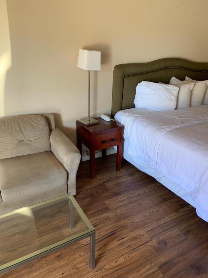 Smokey Point Motor Inn Arlington Buitenkant foto