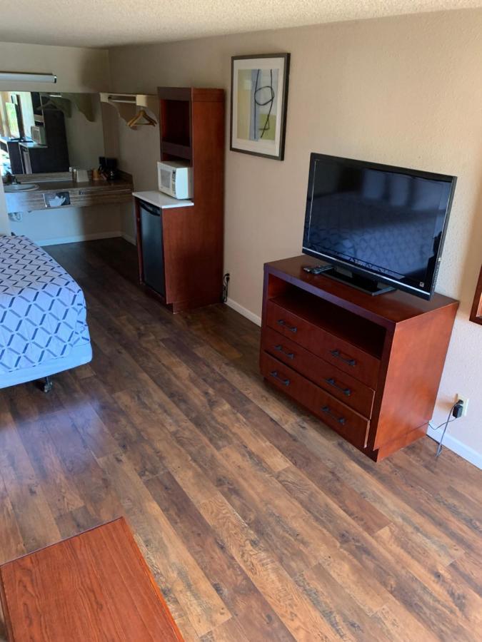 Smokey Point Motor Inn Arlington Buitenkant foto